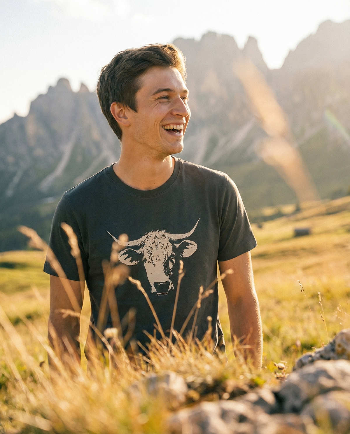Kuh Herren Bio T-Shirt – Alpsland – Wandern, Kuh, Alpen, Alm