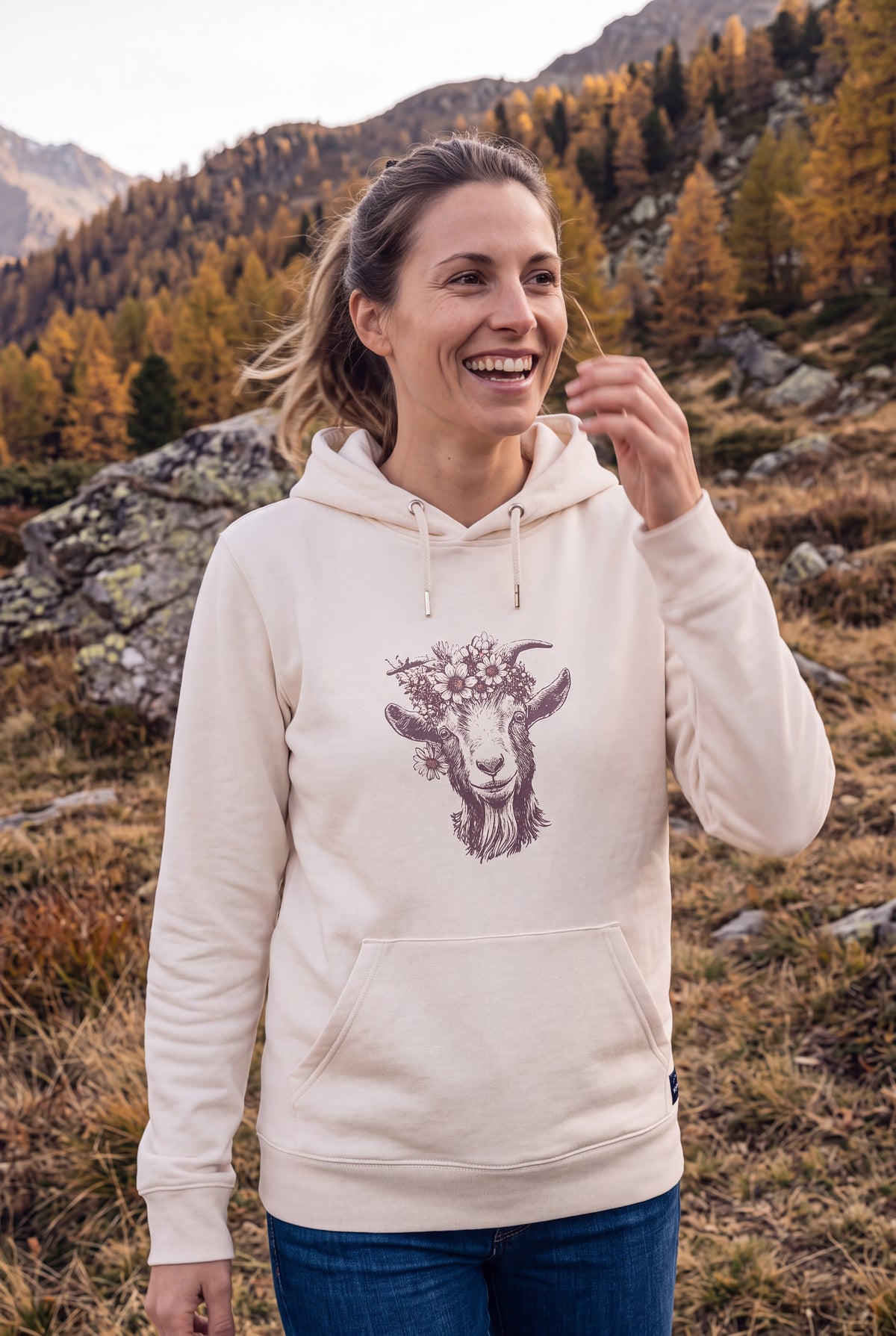 Flower Goat – Unisex Organic Hoodie